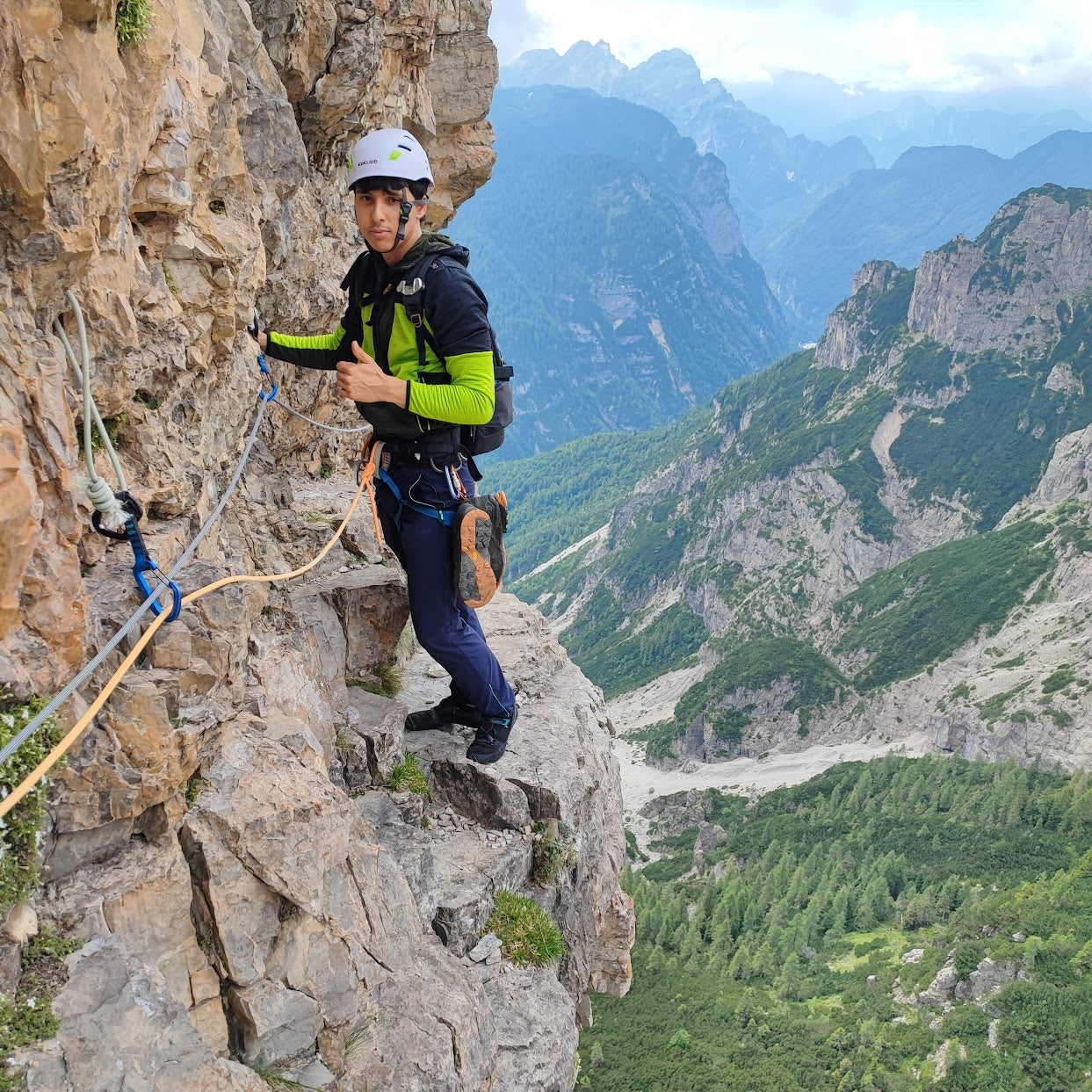 Arrampicata - Campanile Val Montanaia - Cristiano Gregnanin Guida Alpina Certificata Dolomiti