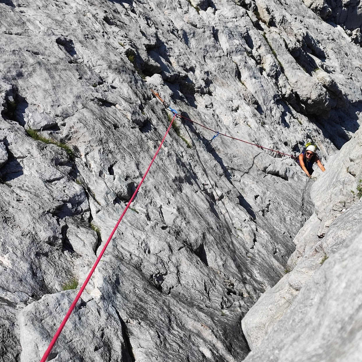 Arrampicata - Moiazza via Decima - Cristiano Gregnanin Guida Alpina Certificata Dolomiti