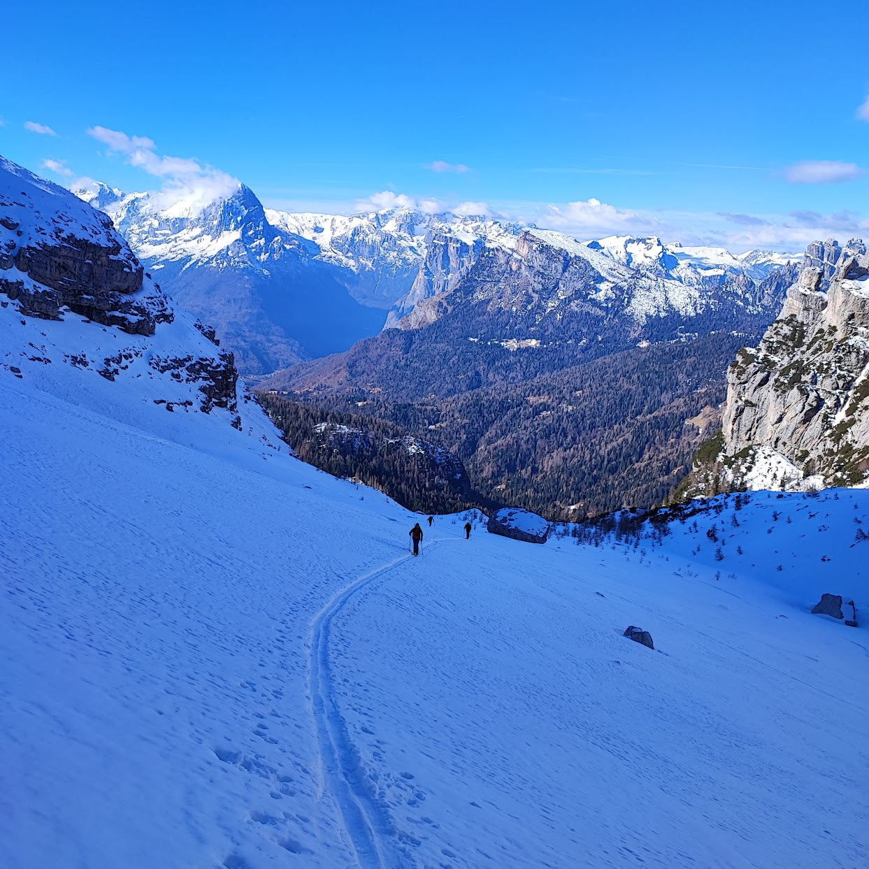 Corso base - scialpinismo - Cristiano Gregnanin Guida Alpina Certificata Dolomiti