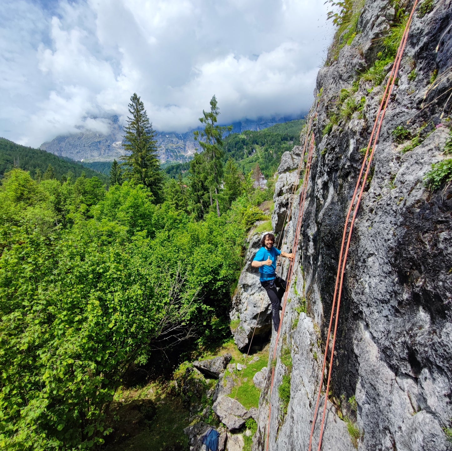 Frassene Agordino - Giornata di arrampicata - Cristiano Gregnanin Guida Alpina Certificata Dolomiti
