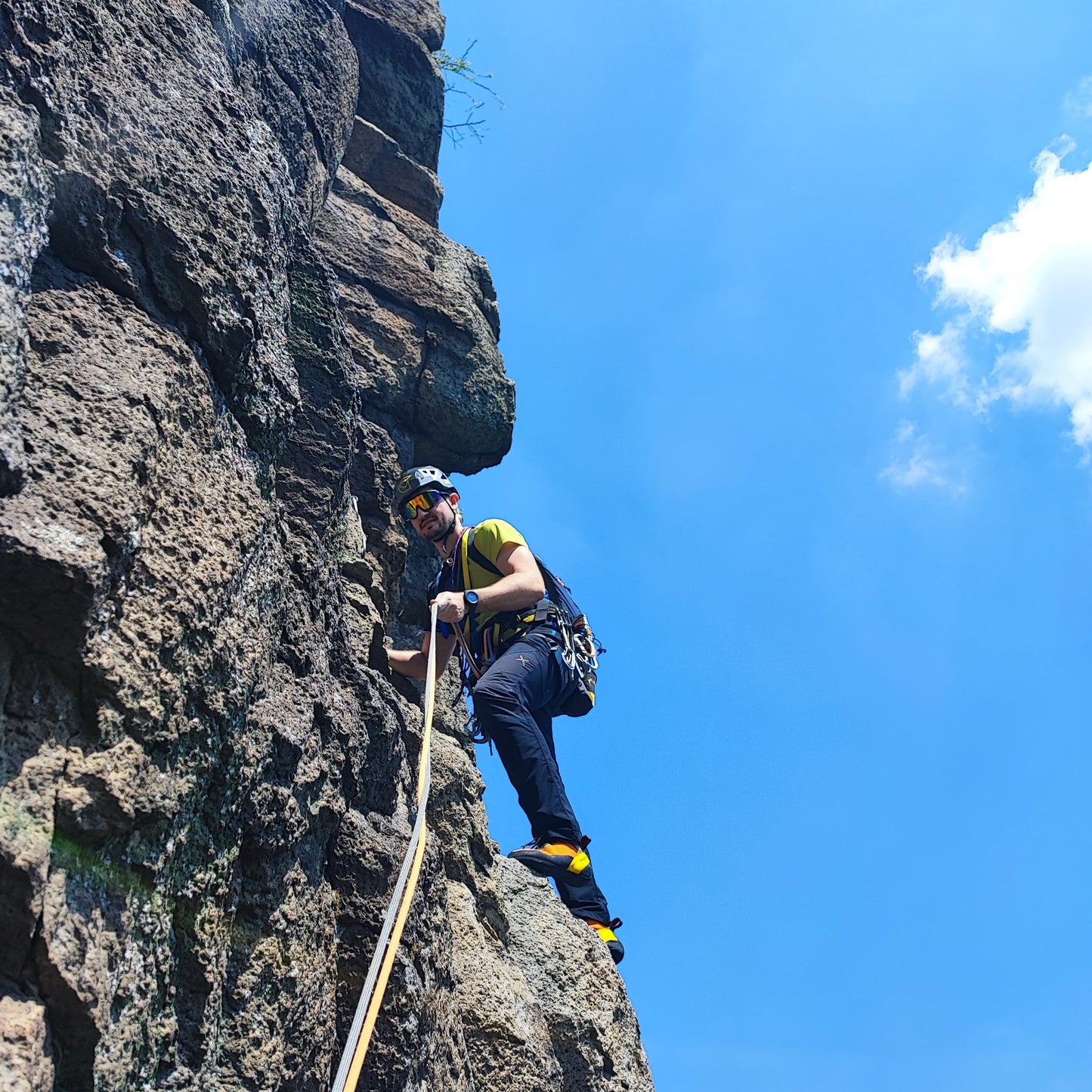 Mezza giornata di scalata multipitch a Rocca pendice - Cristiano Gregnanin Guida Alpina Certificata Dolomiti