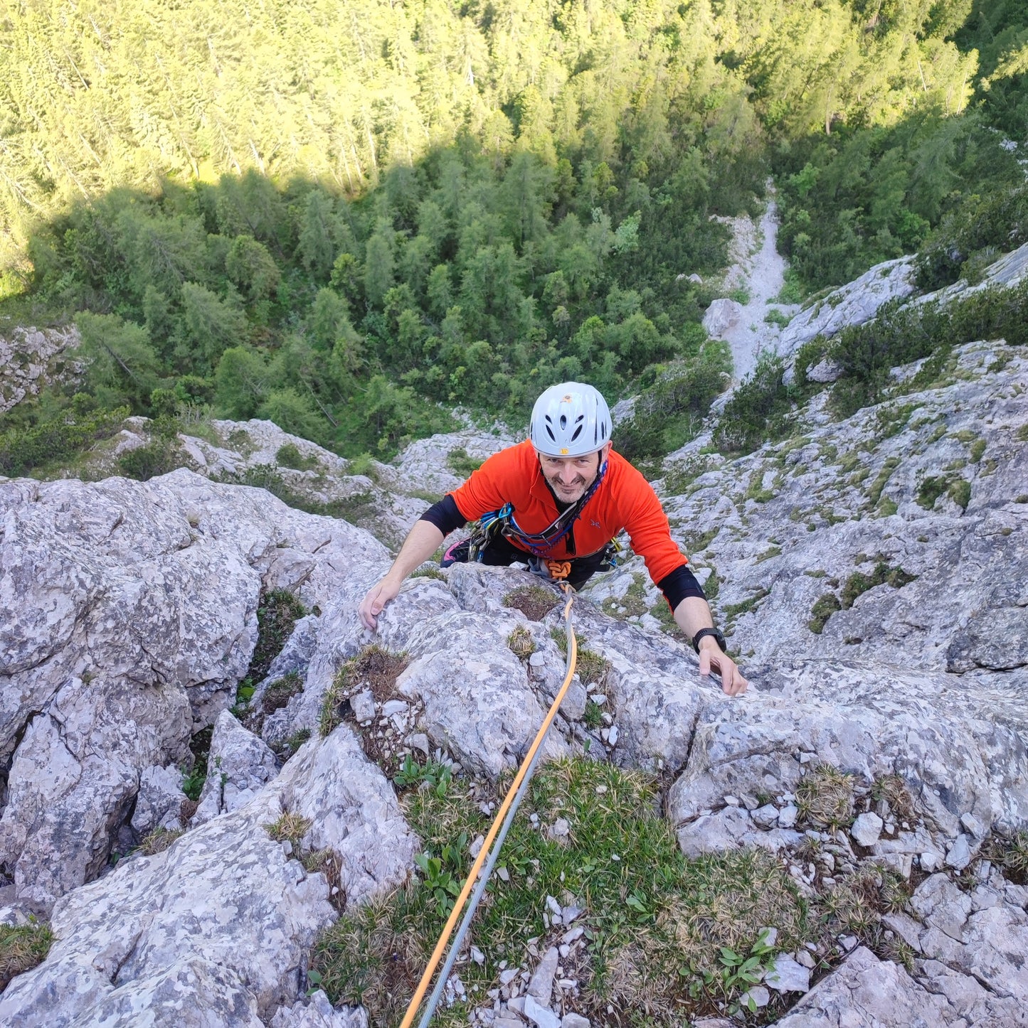 Multipitch in Dolomiti - livello medio - Cristiano Gregnanin Guida Alpina Certificata Dolomiti
