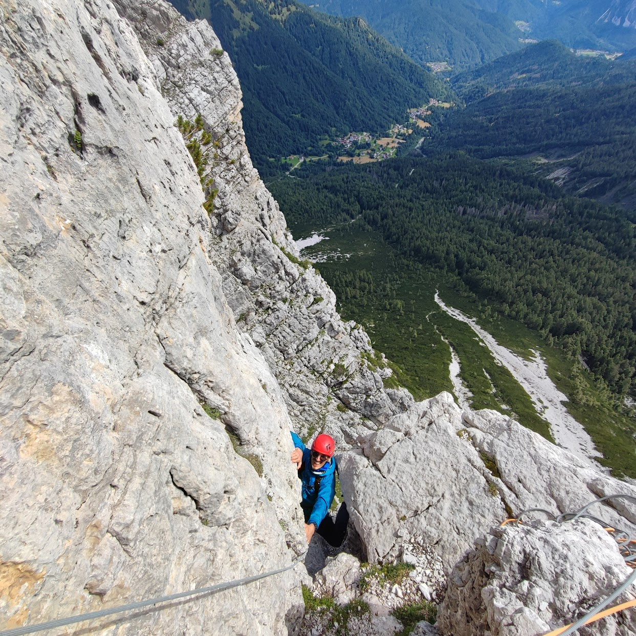 Multipitch in Dolomiti - livello medio - Cristiano Gregnanin Guida Alpina Certificata Dolomiti