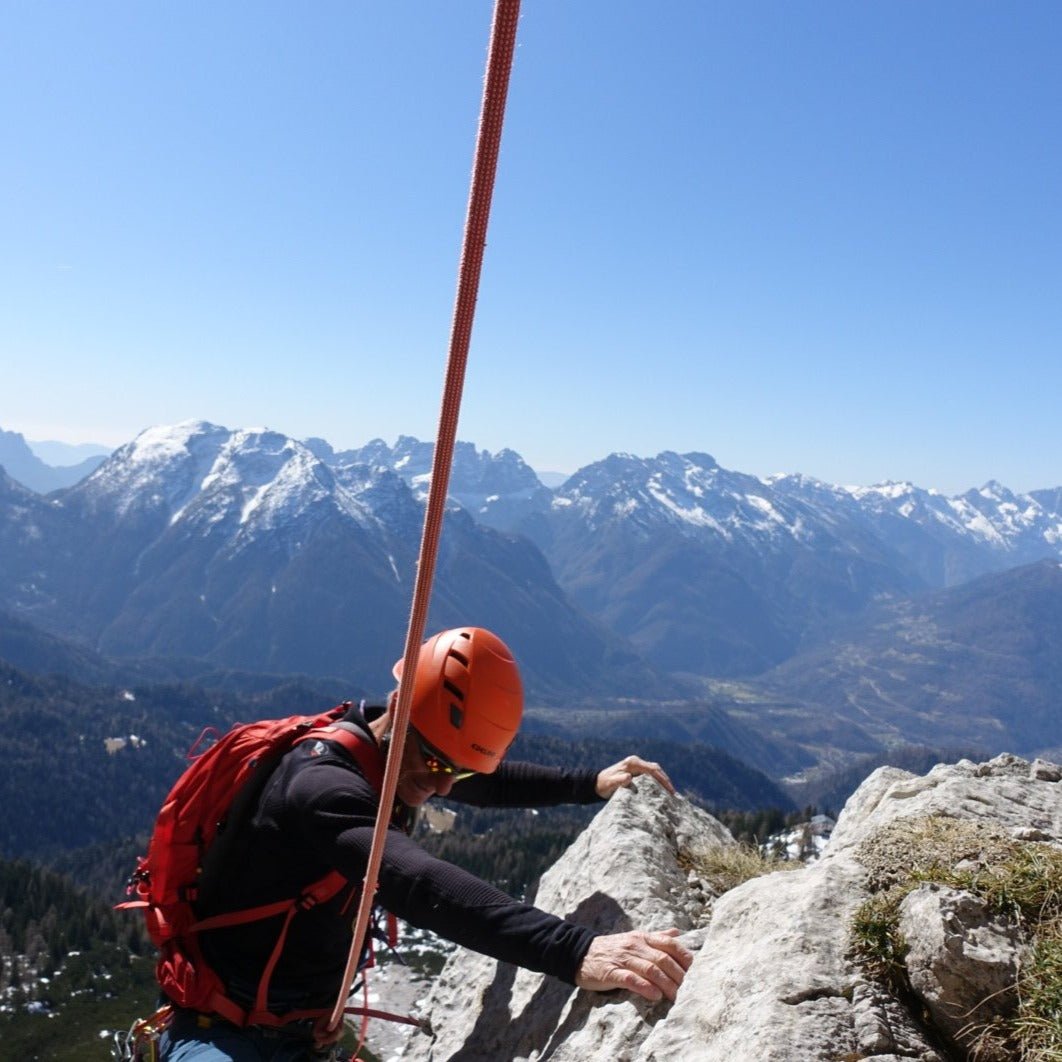 Arrampicata - Moiazza via Decima - Cristiano Gregnanin Guida Alpina Certificata Dolomiti
