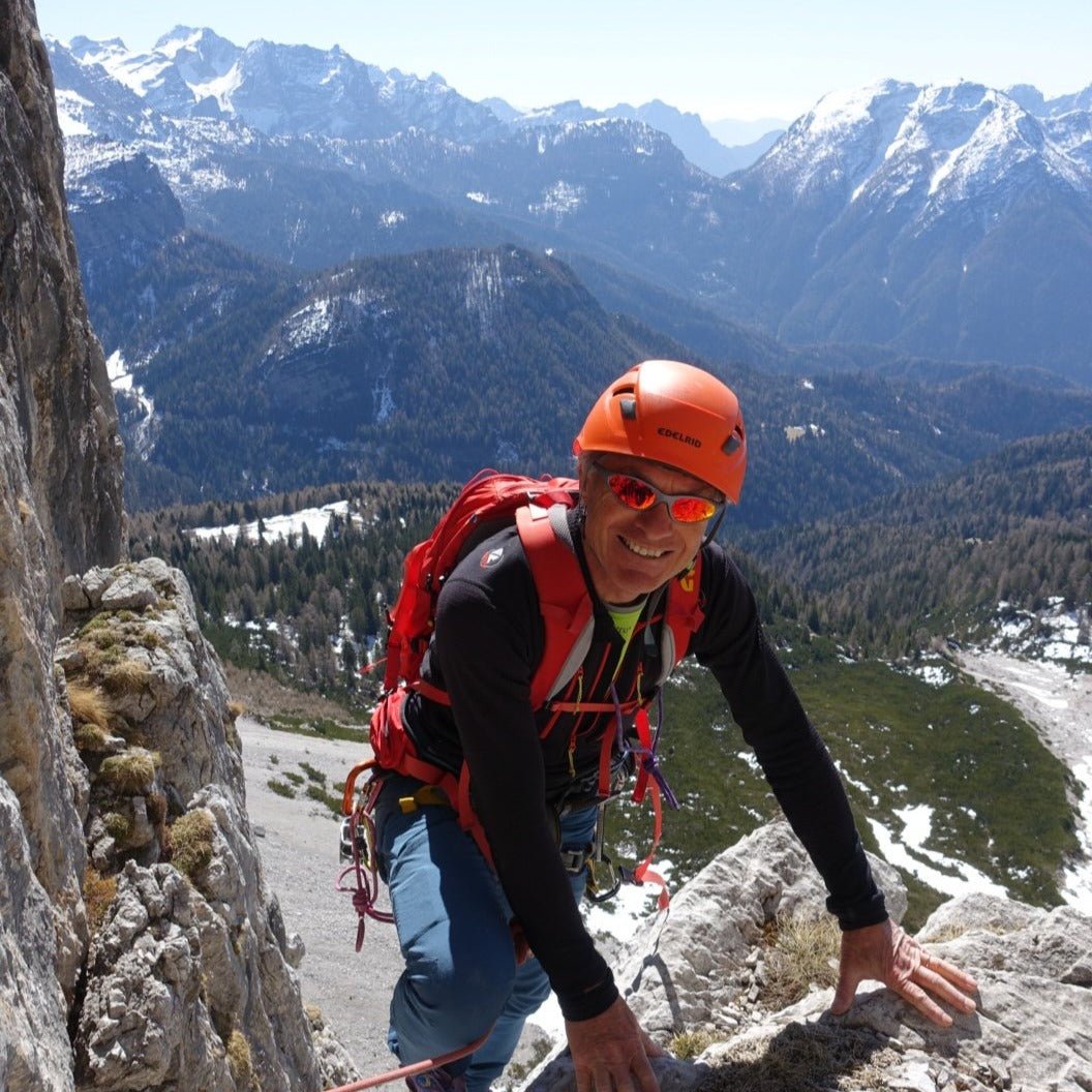 Arrampicata - Moiazza via Decima - Cristiano Gregnanin Guida Alpina Certificata Dolomiti