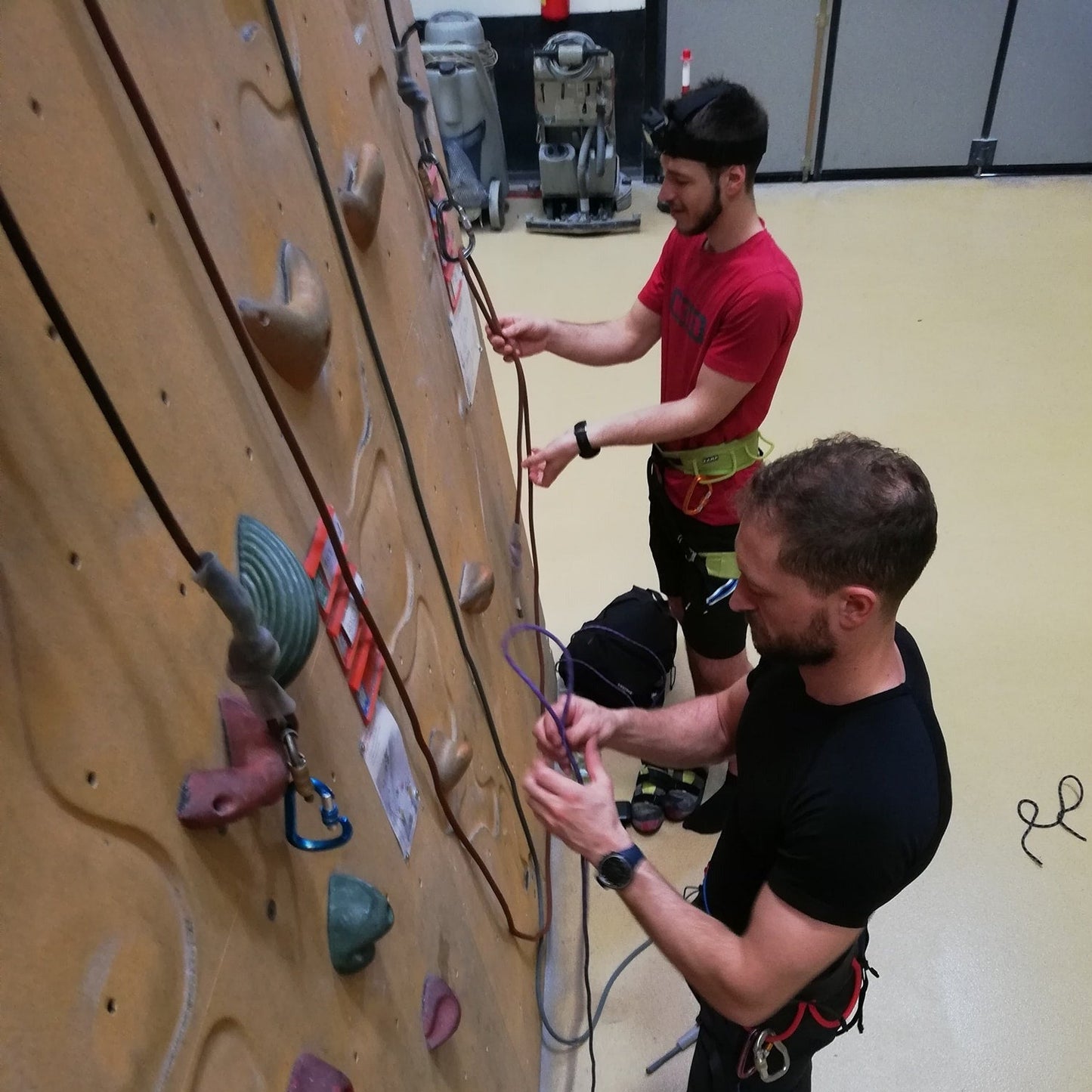 Corso manovre e autosoccorso in parete - Cristiano Gregnanin Guida Alpina Certificata Dolomiti