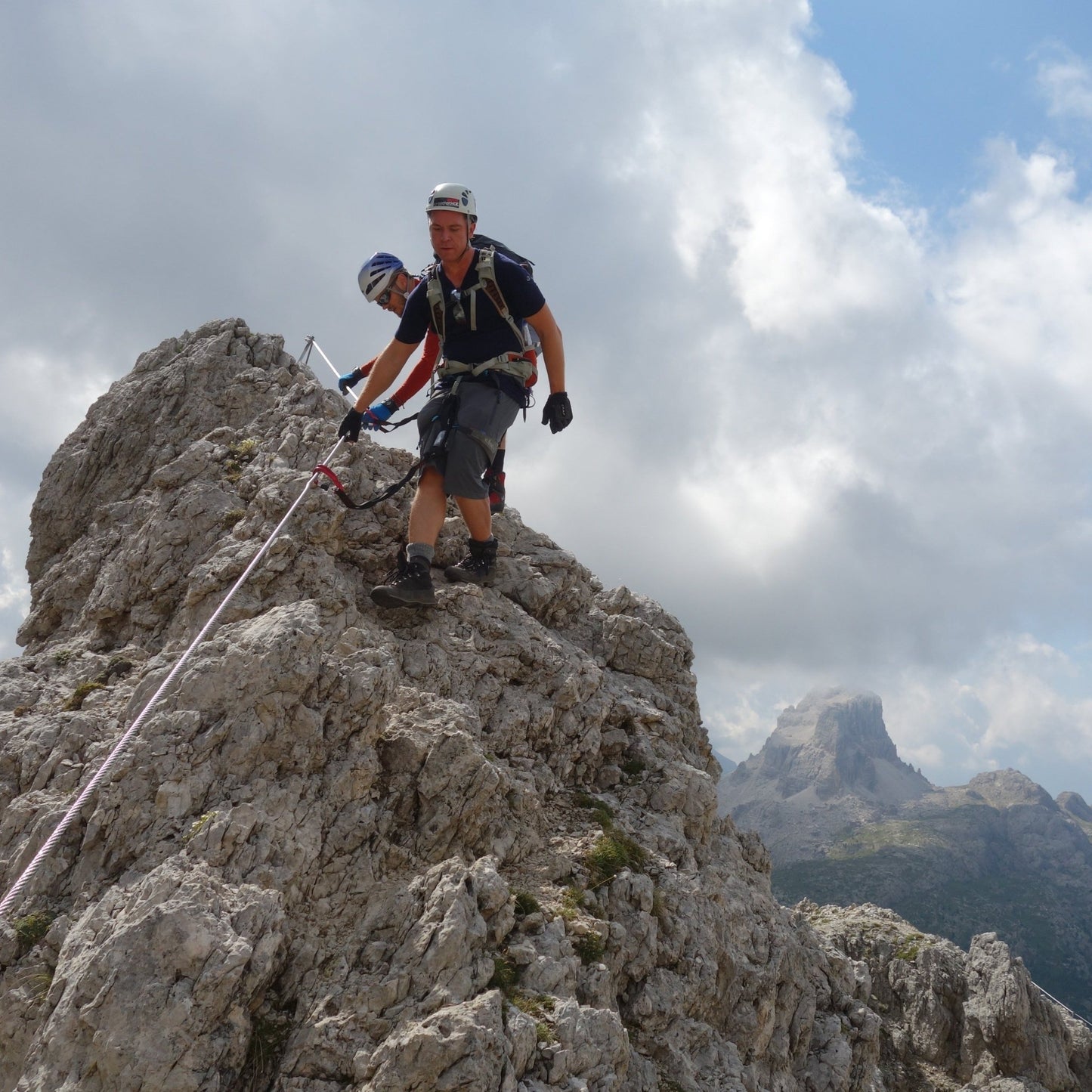 Ferrata Brigata Alpina al Col dei Bos - laguidalpina.it - Guida Alpina Cristiano Gregnanin