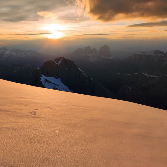 Marmolada Punta Penia - Pernotto in cima - Cristiano Gregnanin Guida Alpina Certificata Dolomiti