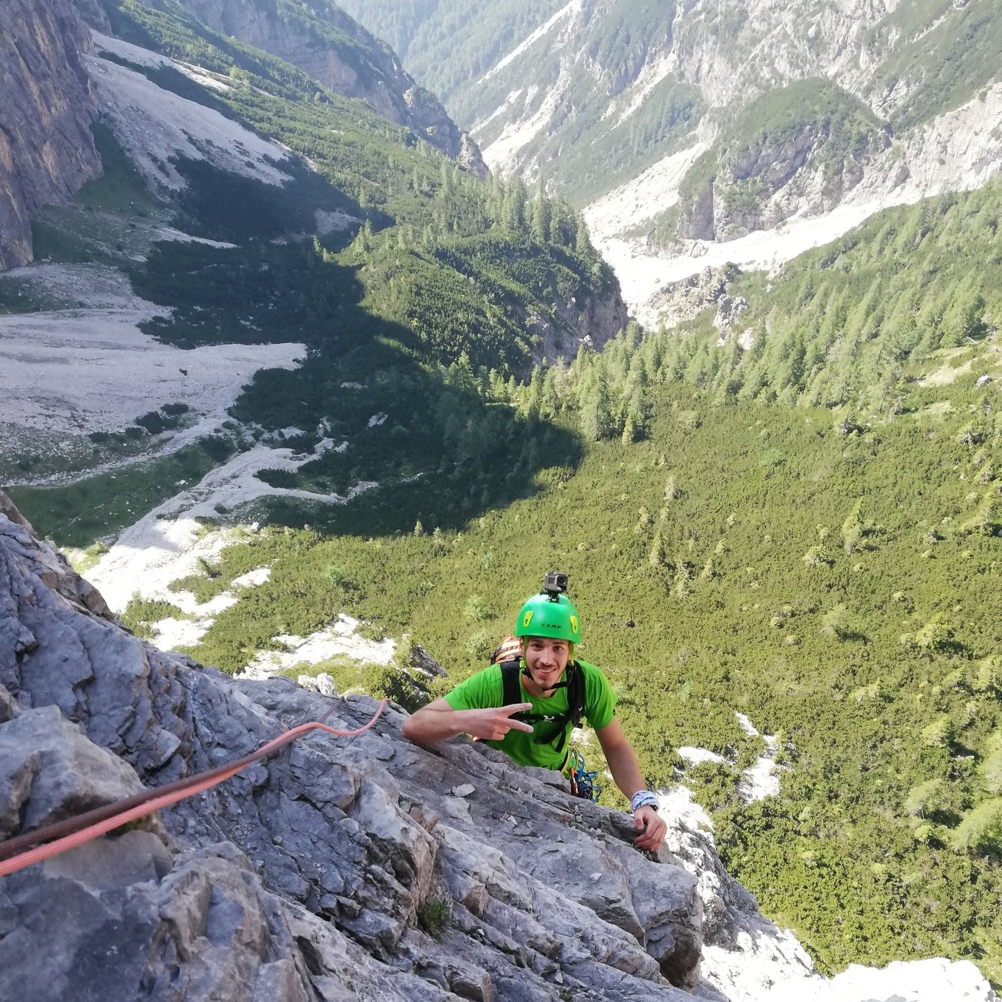 Multipitch in Dolomiti - livello medio - Cristiano Gregnanin Guida Alpina Certificata Dolomiti
