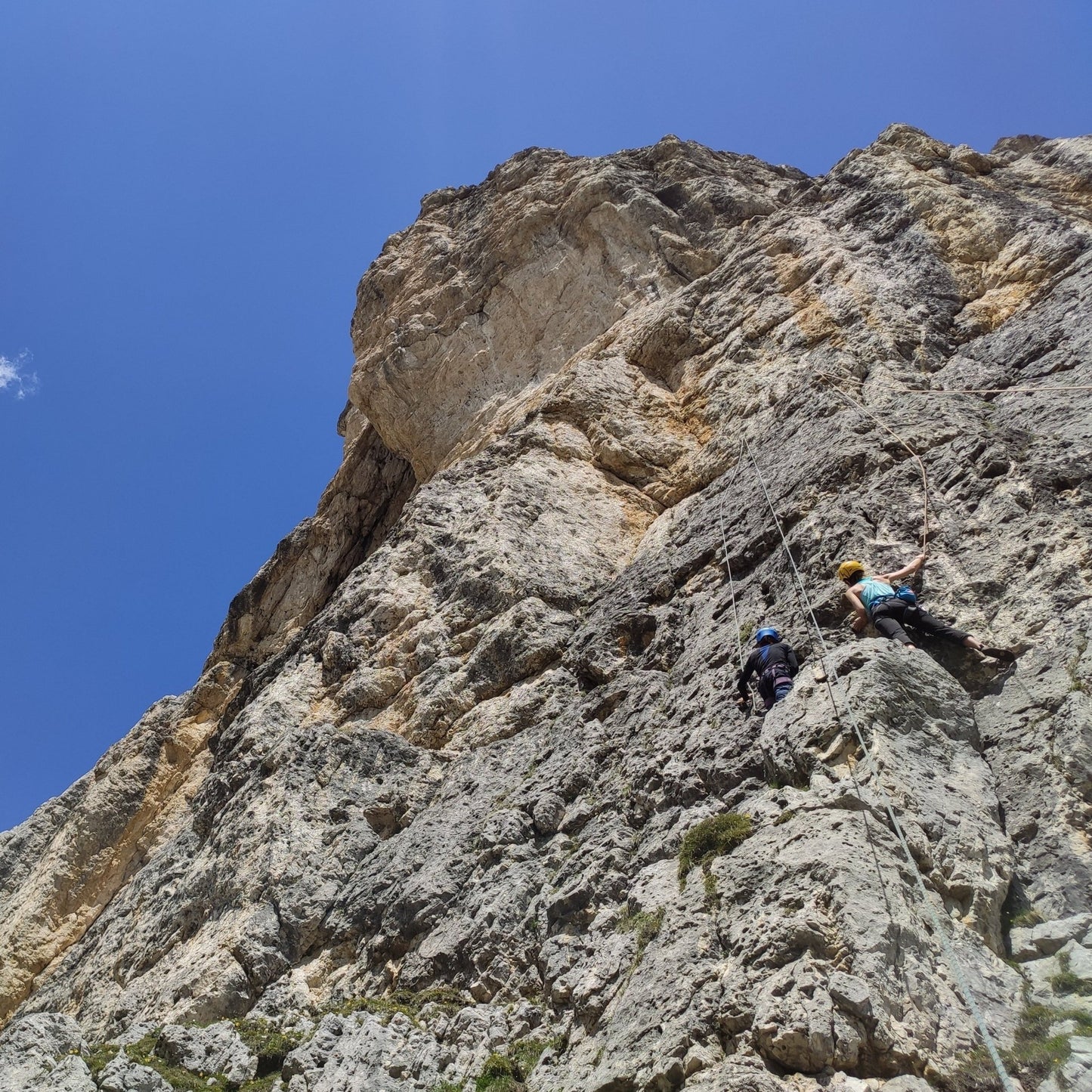 Passo Falzarego - Giornata di arrampicata - Cristiano Gregnanin Guida Alpina Certificata Dolomiti