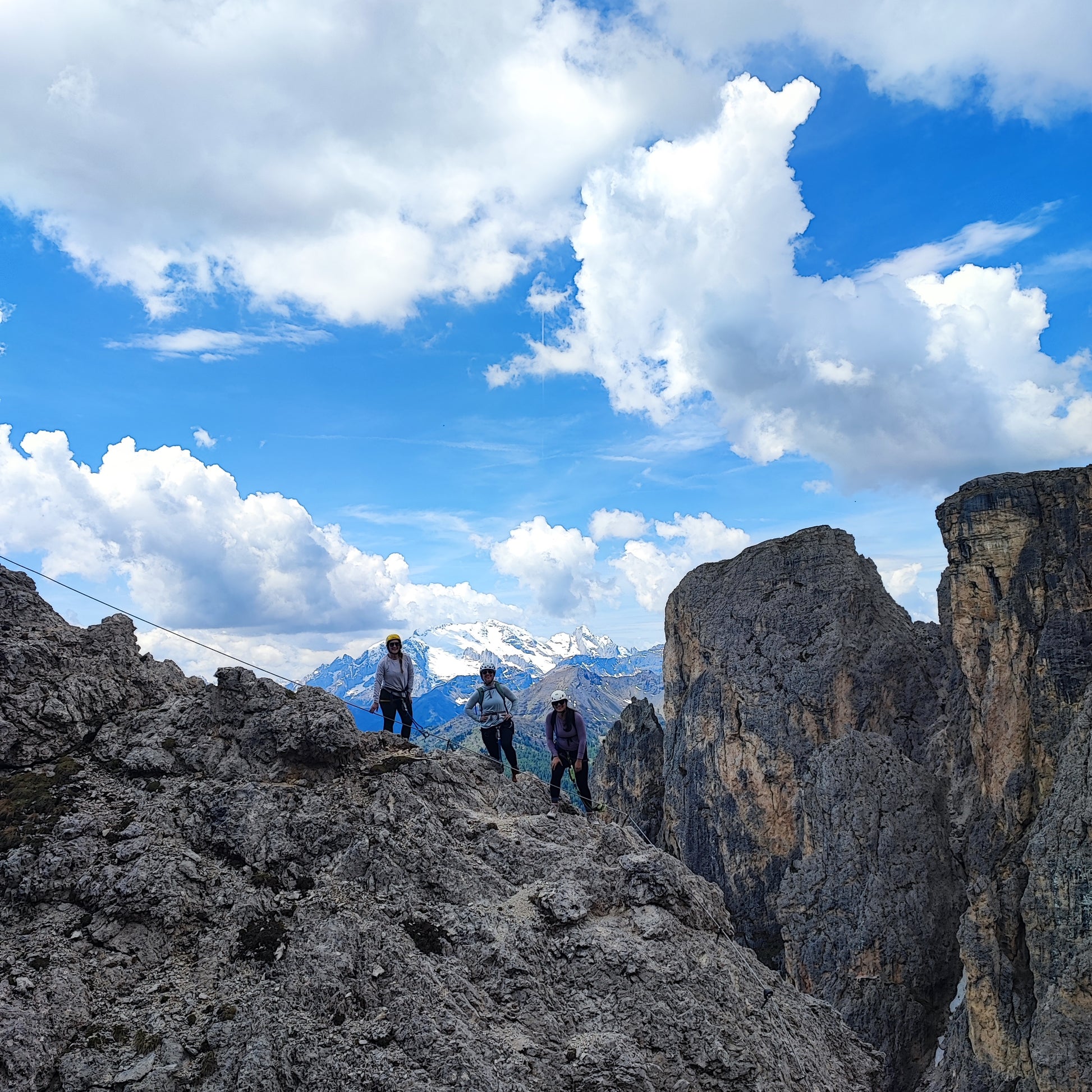 Ferrata Brigata Alpina al Col dei Bos - Cristiano Gregnanin Guida Alpina Certificata Dolomiti