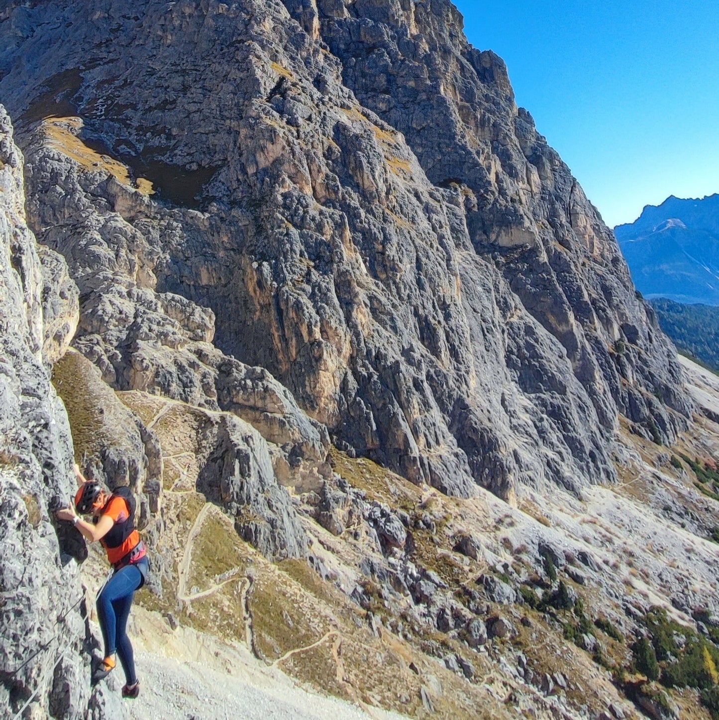 Multipitch in Dolomiti - Livello facile - Cristiano Gregnanin Guida Alpina Certificata Dolomiti