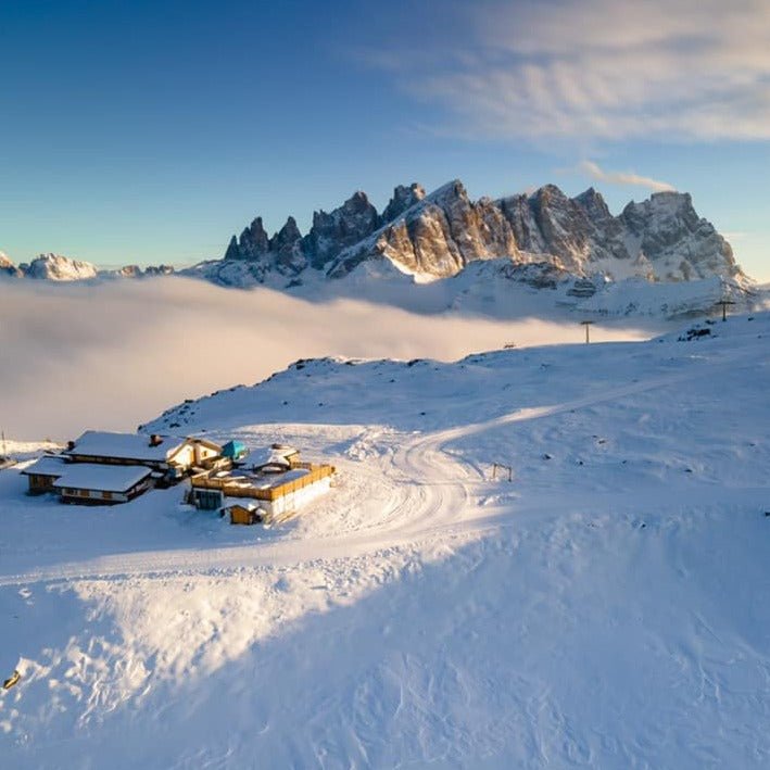 Ciaspolata al rifugio Laresei da Passo Valles - laguidalpina.it - Guida Alpina Cristiano Gregnanin