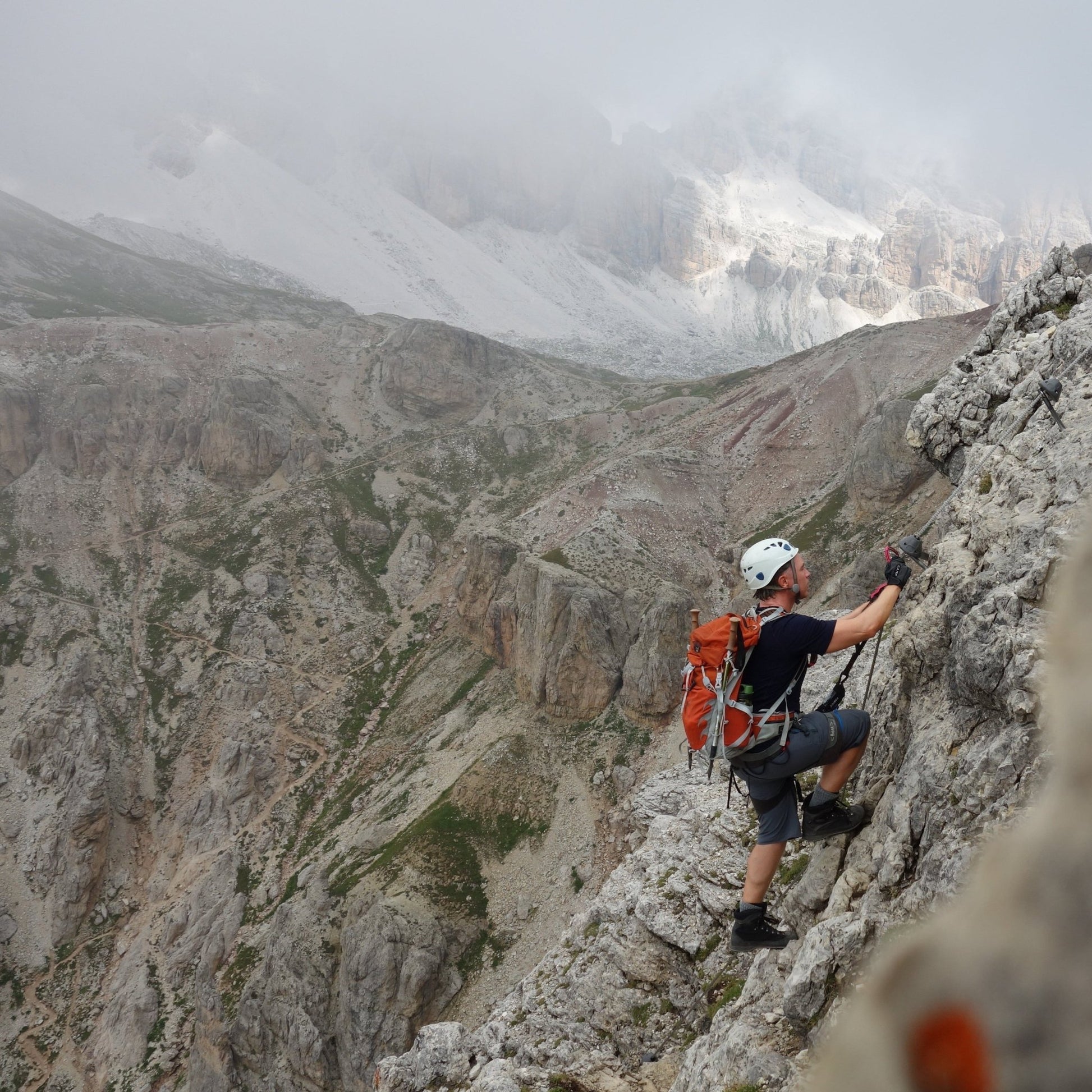 Ferrata Brigata Alpina al Col dei Bos - laguidalpina.it - Guida Alpina Cristiano Gregnanin